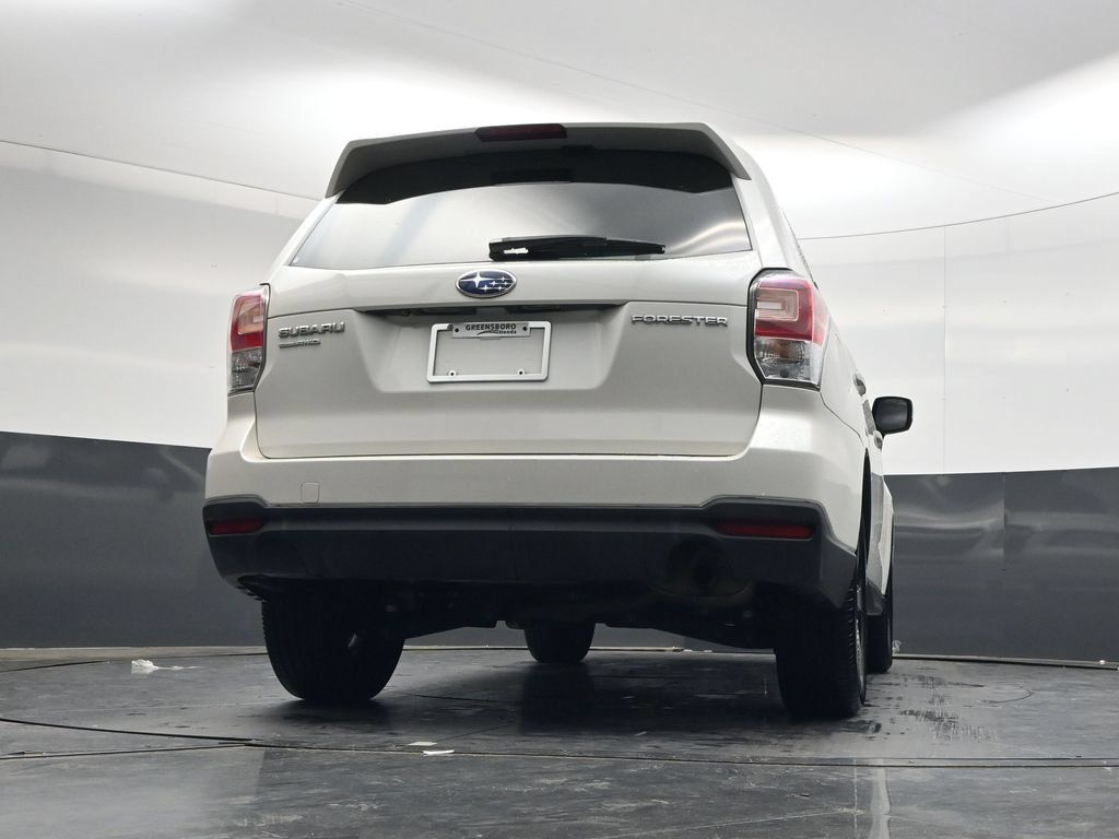 Used 2018 Subaru Forester 2.5i Premium AWD/4WD image 36