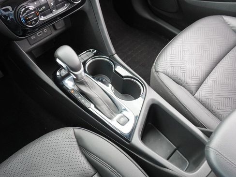 Used 2023 Buick Encore GX Essence w/ Experience Buick Package image 18