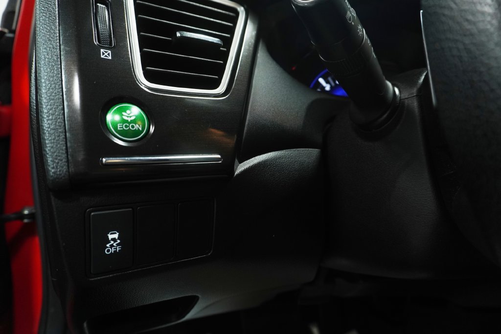 Used 2015 Honda Civic EX-L image 18