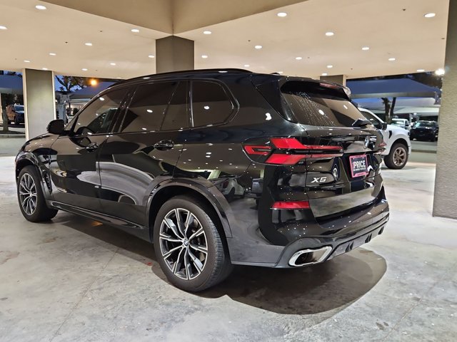 Used 2024 BMW X5 sDrive40i w/ M Sport Package RWD image 7