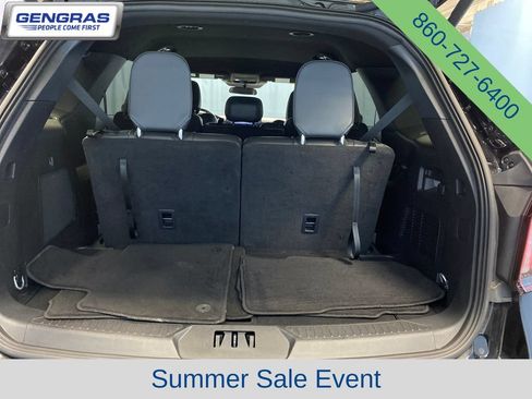 Used 2025 Ford Explorer ST-Line w/ ST-Line Street Pack AWD/4WD image 36