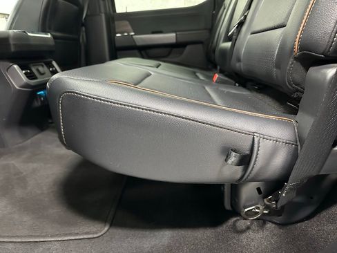 Used 2025 Ford F150 Lariat w/ Equipment Group 501A Mid image 44