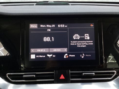 Used 2022 Kia Niro EX w/ Cold Weather Package FWD image 34