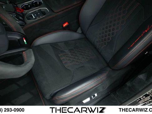 Used 2023 Lamborghini Urus Performante AWD/4WD image 53