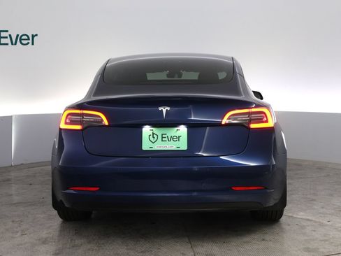 Used 2022 Tesla Model 3 RWD image 15