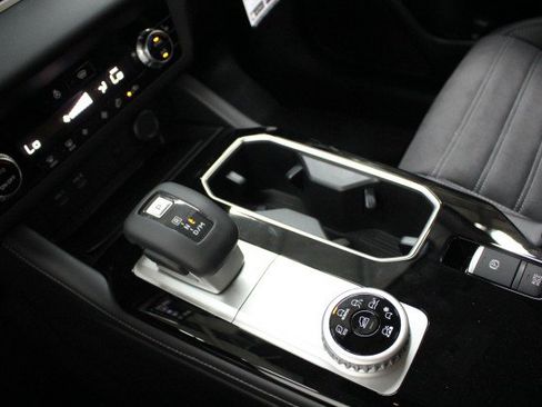 New 2026 Mitsubishi Outlander Trail Edition image 14