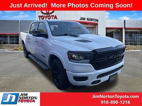 Used 2021 RAM 1500 Laramie AWD/4WD image 1