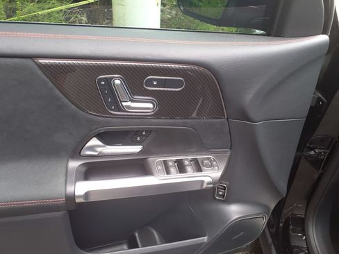 Certified 2024 Mercedes-Benz GLB 35 AMG 4MATIC image 20