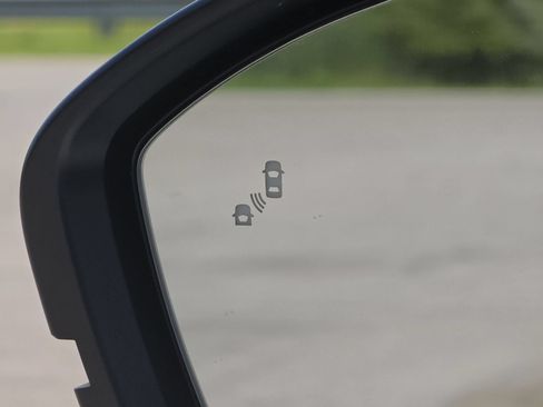 Certified 2024 Nissan Pathfinder SV AWD/4WD image 9