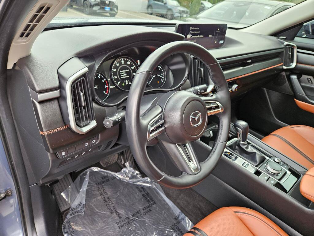 Certified 2025 MAZDA CX-50 AWD 2.5 Turbo w/ Premium Pkg image 18