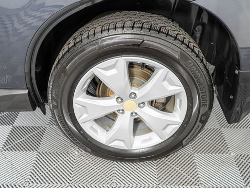 Used 2015 Subaru Forester 2.5i Premium w/ All-Weather Package image 28