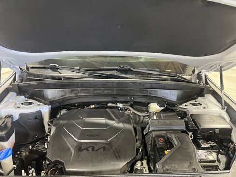 Used 2022 Kia Telluride EX w/ EX Premium Package image 32