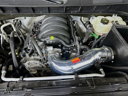 Used 2021 Chevrolet Silverado 1500 Custom Trail Boss image 9