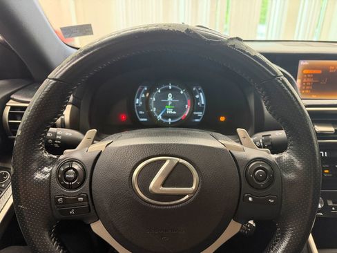 Used 2014 Lexus IS 250 w/ F-Sport Package RWD image 24