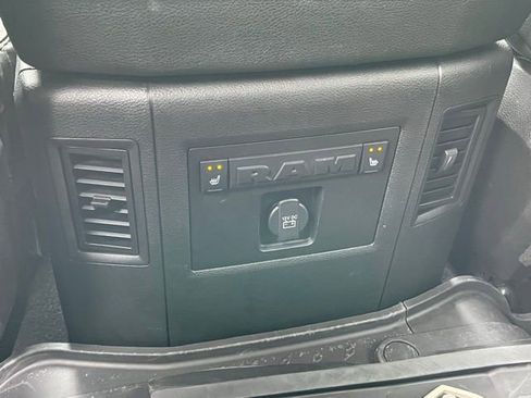 Used 2018 RAM 3500 Laramie AWD/4WD image 29