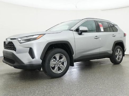 New 2025 Toyota RAV4 XLE w/ Convenience Package image 17