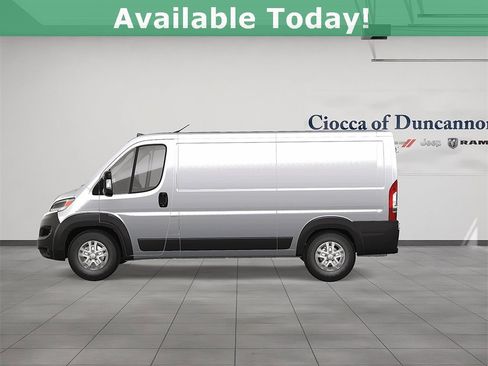 New 2025 RAM ProMaster 3500 w/ Quick Order Package 22G SLT image 4