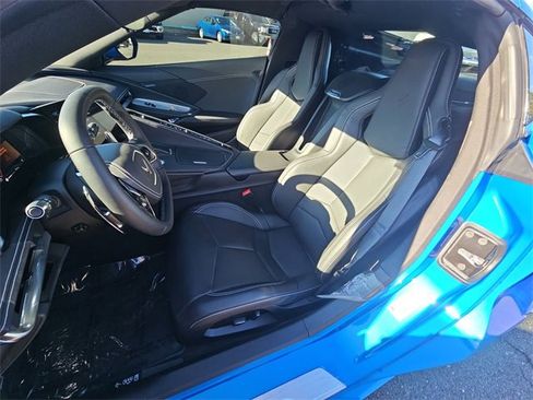 Used 2025 Chevrolet Corvette Stingray Coupe w/ Battery Protection Package image 15