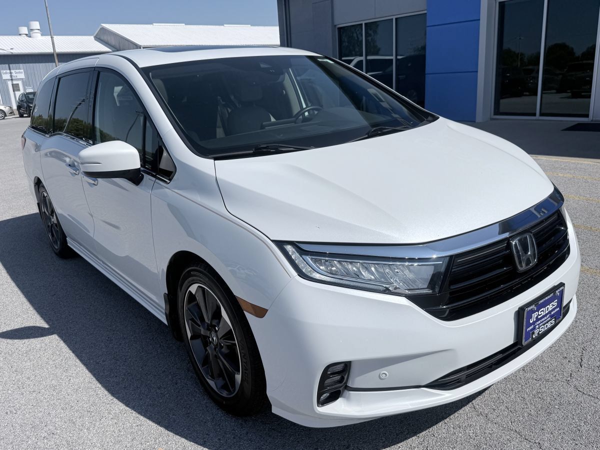 Used 2021 Honda Odyssey Elite image 3