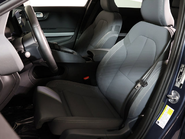 Used 2024 Polestar Polestar 2 AWD/4WD image 4
