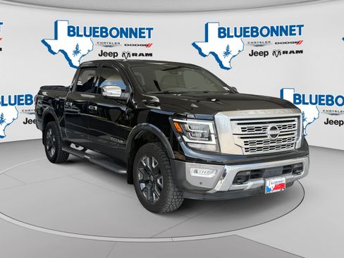 Used 2024 Nissan Titan Platinum Reserve w/ Moonroof Package AWD/4WD image 3