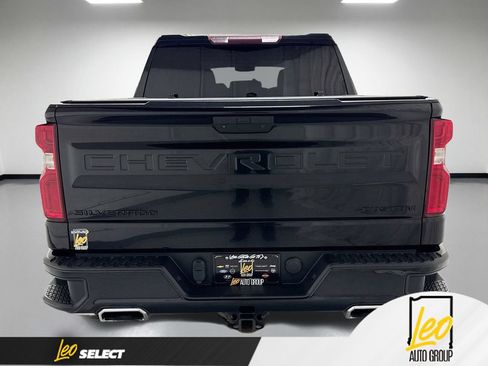 Used 2020 Chevrolet Silverado 1500 Custom Trail Boss w/ Custom Convenience Package AWD/4WD image 10