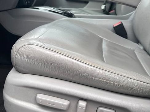 Used 2019 Honda Pilot Touring image 8