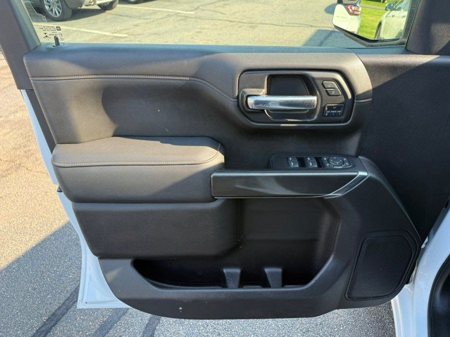 Used 2021 GMC Sierra 1500 AT4 AWD/4WD image 14