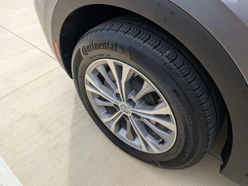 Used 2022 Buick Envision Preferred w/ Safety Package FWD image 13