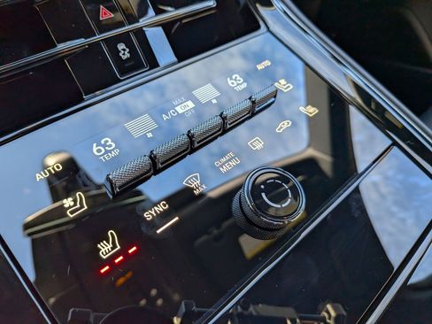 New 2026 Porsche Panamera RWD image 20