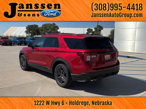 New 2025 Ford Explorer ST w/ Sun And Sound Package image 8