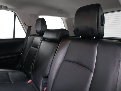 Used 2013 Toyota 4Runner Limited image 13
