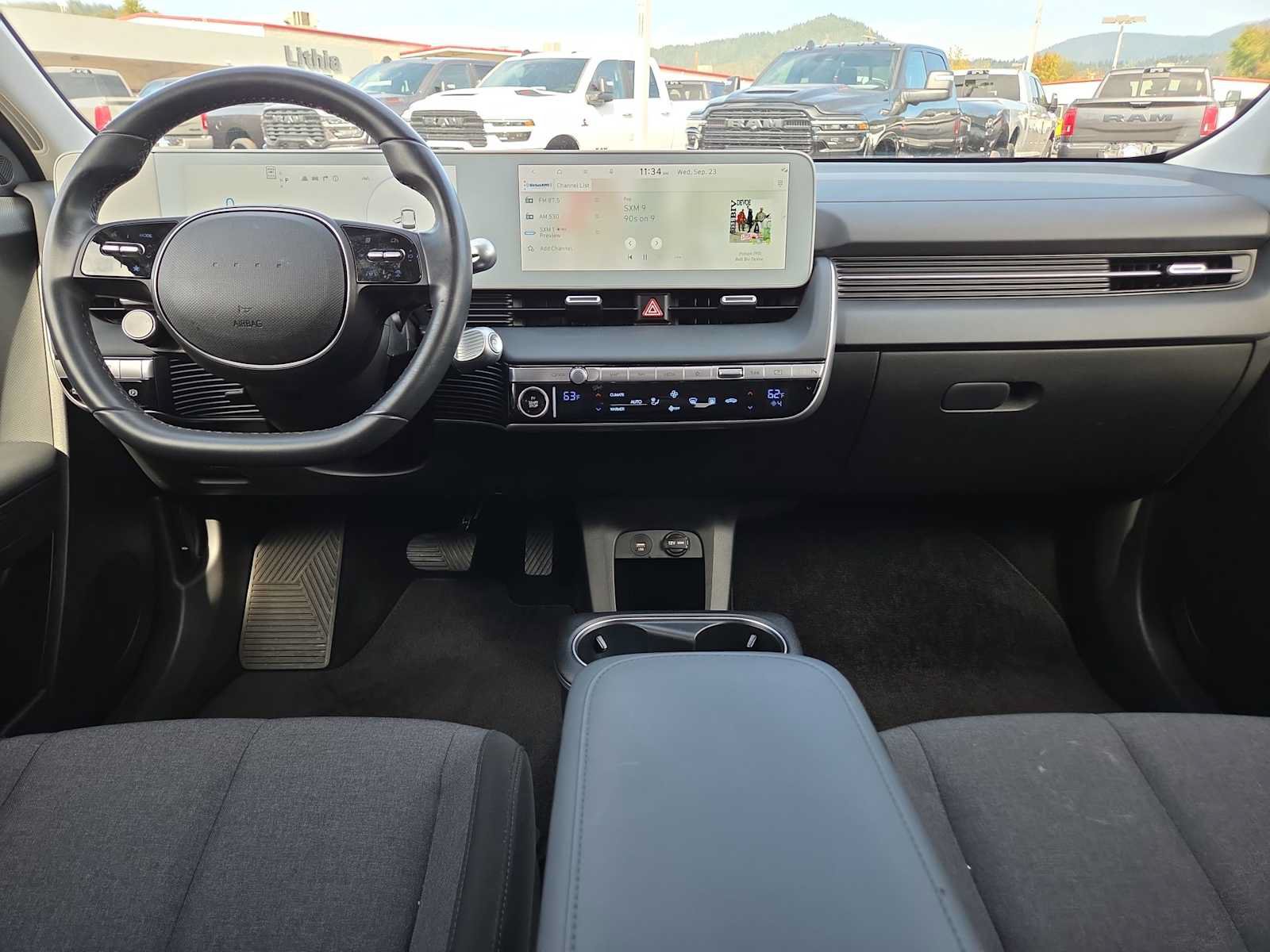 Used 2024 Hyundai Ioniq 5 SE RWD image 18