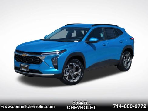 New 2026 Chevrolet Trax LT FWD image 1