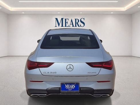 Used 2025 Mercedes-Benz CLA 250 4MATIC image 4