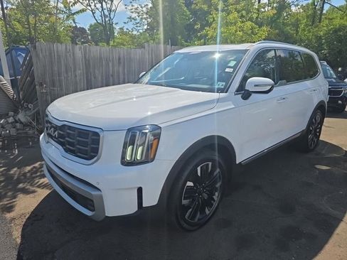 Used 2023 Kia Telluride SX AWD/4WD image 5