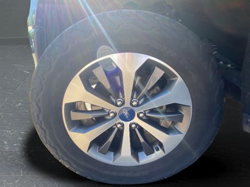Used 2019 Ford F150 XL w/ Equipment Group 101A Mid AWD/4WD image 28