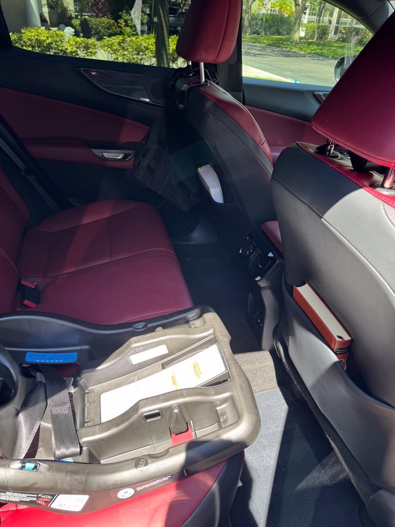 Used 2024 Lexus NX 250 FWD image 11