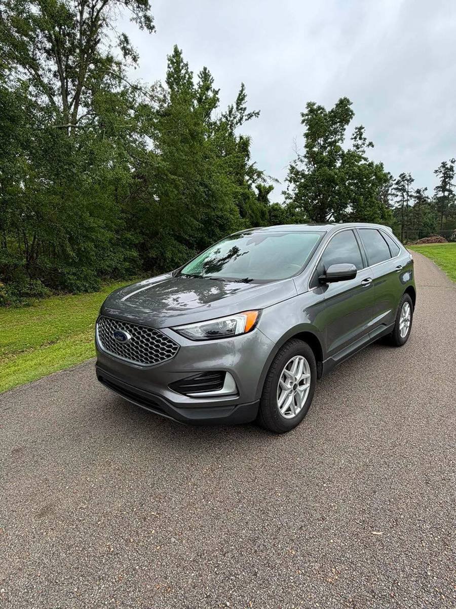 Used 2023 Ford Edge SEL AWD/4WD image 8