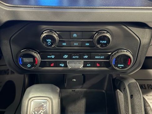 Used 2024 Ford Bronco Big Bend image 28