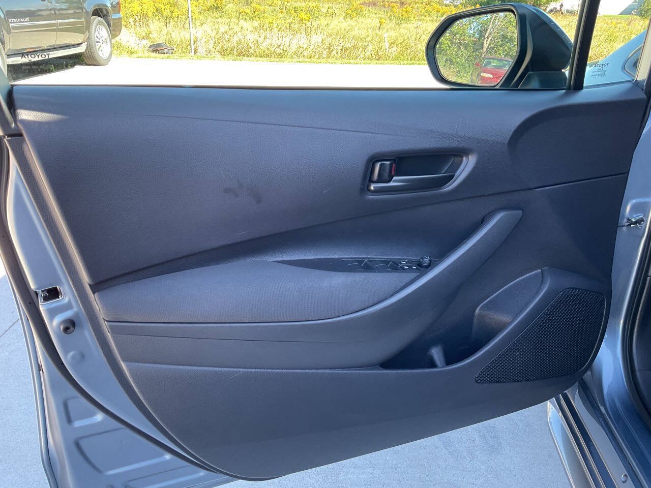 Used 2026 Toyota Corolla LE FWD image 26