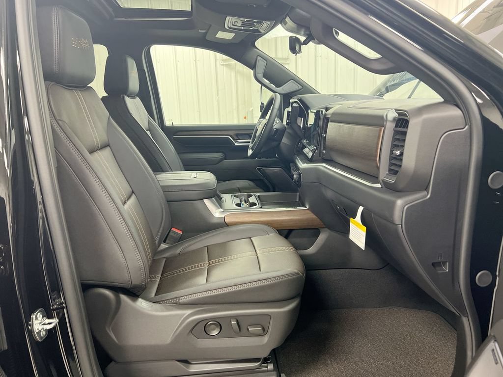 New 2026 Chevrolet Silverado 2500 High Country w/ Technology Package AWD/4WD image 22