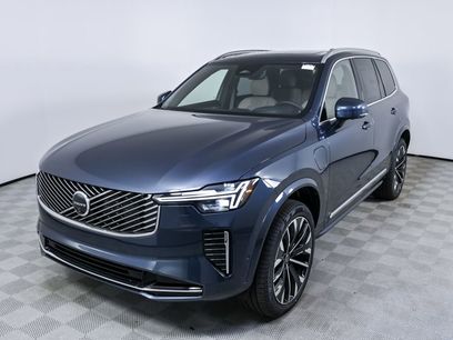 New 2026 Volvo XC90 T8 Ultra w/ Protection Package Premier