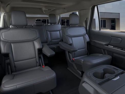 New 2026 Ford Expedition Max Active RWD image 11