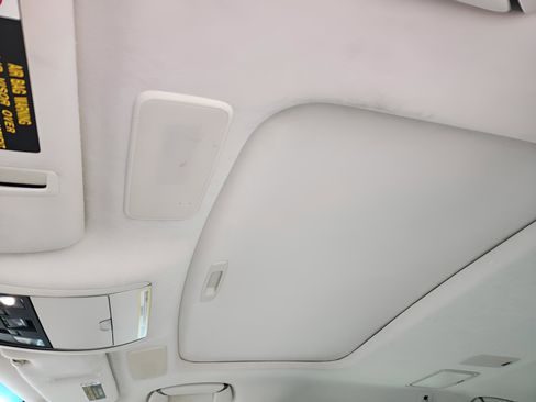 Used 2020 Lexus LS 500 w/ Interior Upgrade Package RWD image 22