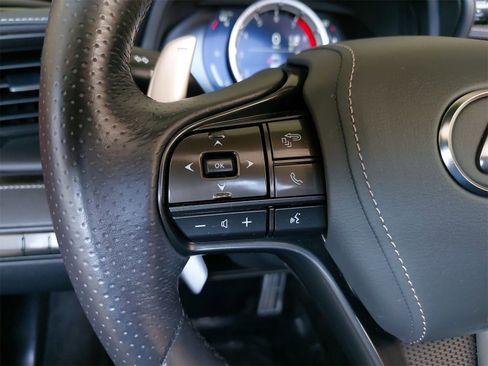 Used 2023 Lexus LC 500 Convertible image 17