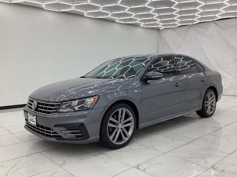 Used 2018 Volkswagen Passat 2.0T R-Line FWD image 6