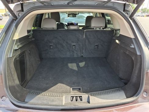 Certified 2023 Lincoln Corsair Reserve w/ Jet Appearance Package FWD image 17