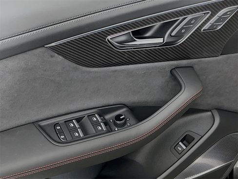 New 2026 Audi Q8 Prestige image 17