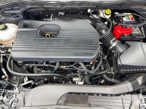 Used 2020 Ford Escape Titanium AWD/4WD image 55